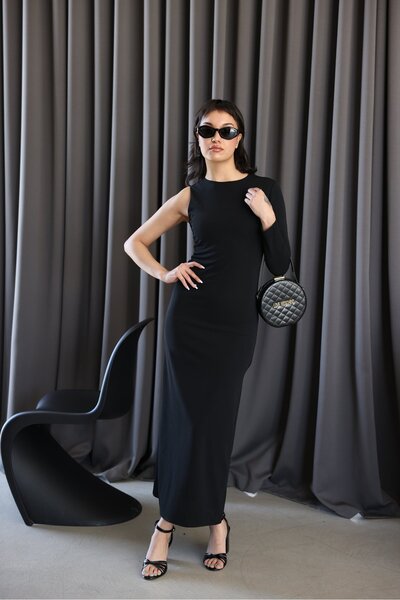 Özge Özgenç Single Sleeve Long Dress