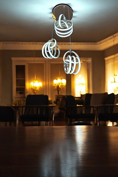 KLAS AYDINLATMA LÜKS İMZA 3LÜ SARKIT LED AVİZE