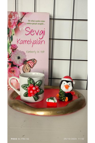 HÇTASARIM New Year Themed Coffee Cup Presentation