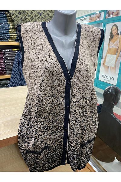 TCR Women's Buttoned Patterned Vest with Pockets
