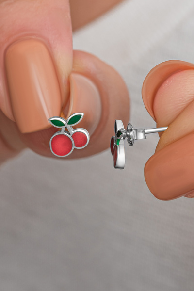 Nereze 925 Ayar Gümüş Rodyum Kaplama Minik Kiraz Küpe