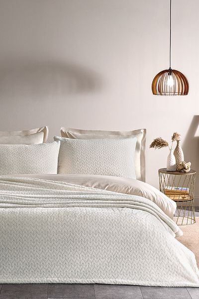 Puffy Lines Double Bedspread Set - Champagne
