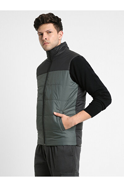 Dennis Lingo By Styli Mock Neck Regular Fit Color Block Gilet Jacket