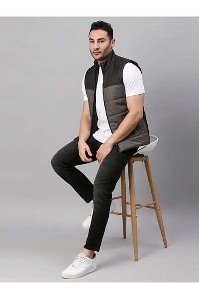 Dennis Lingo By Styli سترة جيليه ملونة بقصّة عادية وياقة عالية