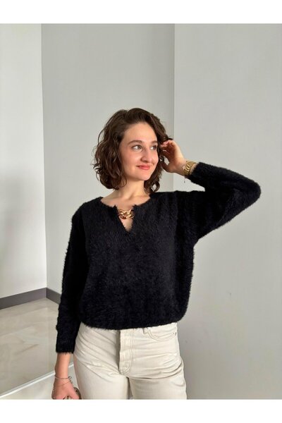 Butik Pulover Yumoş Tricotaj cu guler cu lanţ