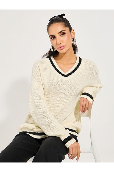 Styli Oversized Longline V Neck Sweater with Contrast Trim