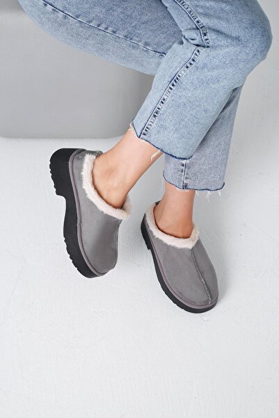 Beyond Γυναικείες γούνινες εσωτερικές γούνινες ψηλοτάκουνες σουέτ παντόφλες-παπούτσια 5cm BYNDUGGT04