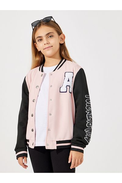 Styli Constrast Printed Sleeve Patch Front Jacket
