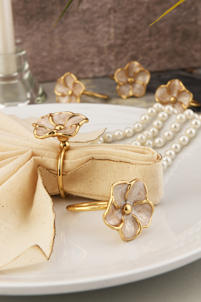 TR Turan Collection ÇİÇEK 6'lı Gold Lüks Peçete Halkası, Bej Sedef Mineli Peçete Yüzüğü