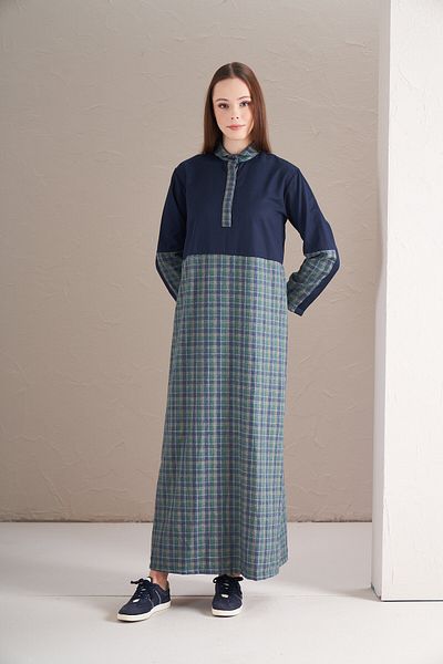 Mevra Green Block Navy Dress