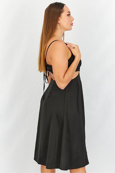 Unique Women Solid Sleeveless Cutout Midi Dress, Black