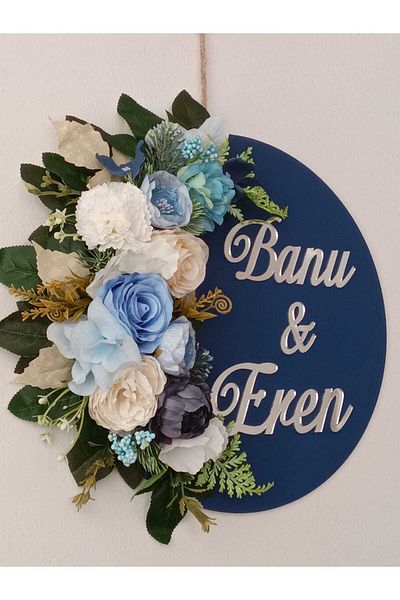 Moshi Design Comfortable Design for Weddings and Engagements