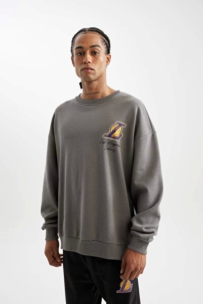 DeFacto C9254 Los Angeles Lakers Oversize Fit Sweatshirt