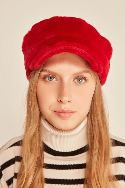 BALIENTE Red Plush Cap