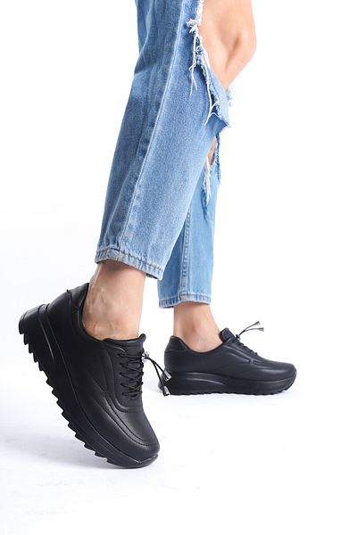 DELSOLERA Elmisa Leather Smart Lace-Up Thick Sole Casual Sneakers