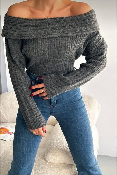 Liya Gray Degaje Collar Knitwear Sweater