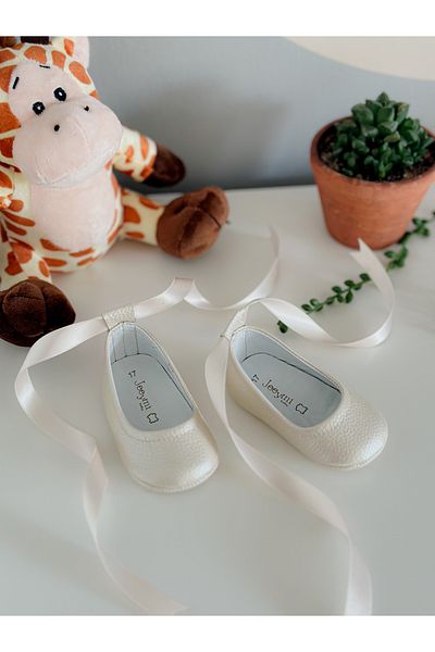 Li Puna Genuine Leather Metallic Cream Ballerina Baby Loafers