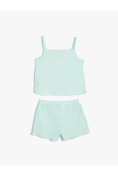 Koton Set aus geripptem Sling-T-Shirt und Shorts – Druckknopfdetail