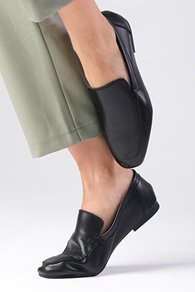 Mio Gusto Aria Hakiki Deri Siyah Renk Küt Burunlu Kadın Loafer Ayakkabı