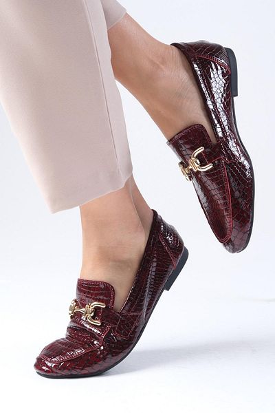 Mio Gusto Burgundy Colored Jordane Genuine Leather Women's Loafer - Animal Pattern and Blunt Toe