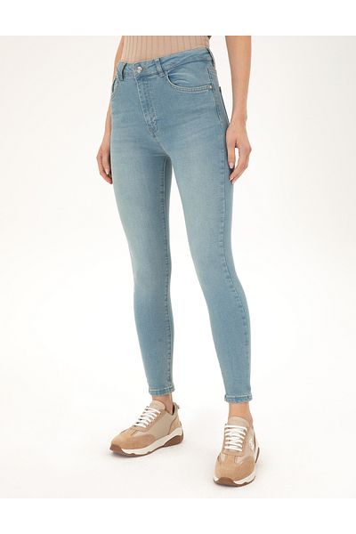 Pierre Cardin بنطال جينز أزرق فاتح بقصة ضيقة 50284083 -VR003