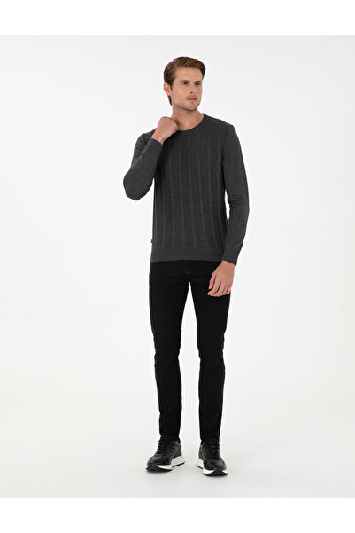 Pierre Cardin بنطال جينز أسود بقصة ضيقة 50299901-VR046