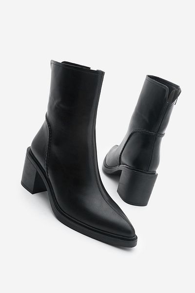 Marjin Black Daily Heeled Boots - Lacos with Side Zipper and StitchinG Detail