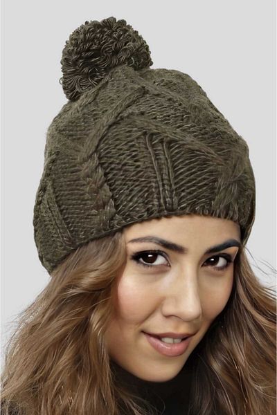 Uniquetrenders Women's Winter Pompom Knitted Beanie