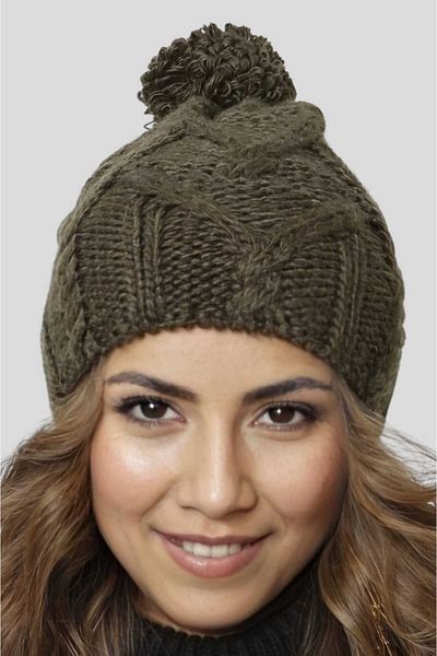 Uniquetrenders Women's Winter Pompom Knitted Beanie