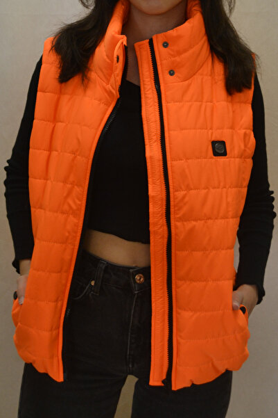 Jülyet Giyim Kadın Dik Yakalı Parlak Renkli Şişme Yelek