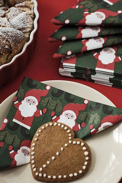 IKEA Vinterfint 30 Pieces Santa Claus Patterned Napkin