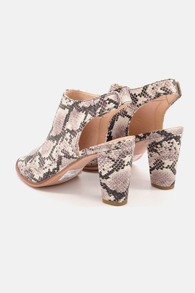 CLARKS Women Kylin85 Sling Animal Print Heeled Sandals, Grey Combo