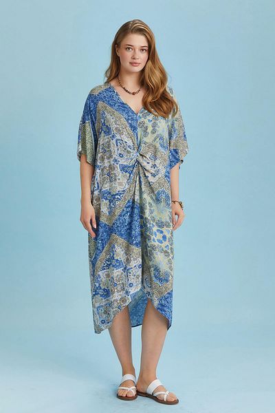 Los banditos V-Neck Knotted Front Bat Sleeve Plus Size Dress