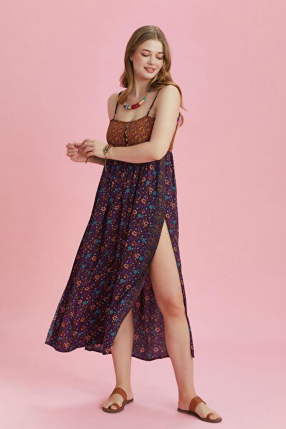 Los banditos Large Size Dress with Strappy Slit and Floral Robe