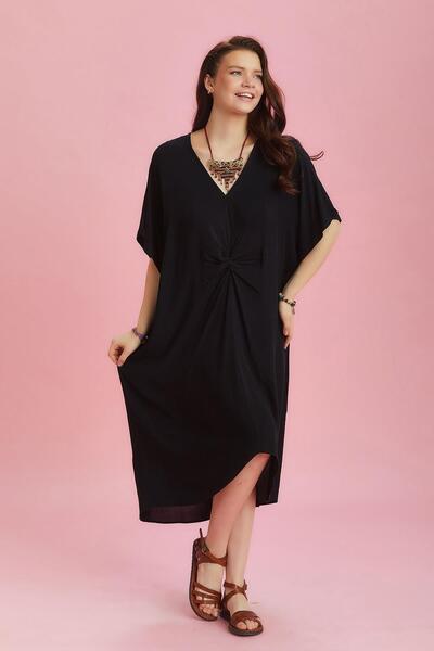 Los banditos V-Neck Knotted Front Bat Sleeve Dress