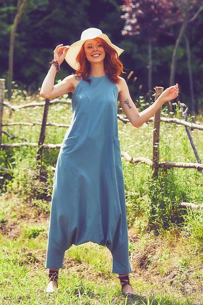 Los banditos Low-cut Zippered Pocket Women's Shalwar Jumpsuit