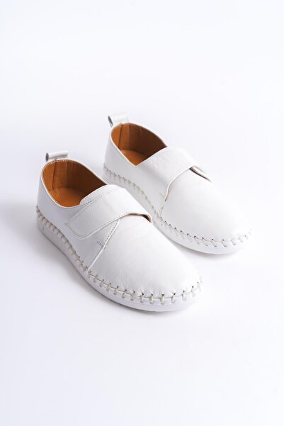 CZ London Women's Genuine Leather Velcro Stitching Detailed Round Toe Casual Flat Sole Shoes