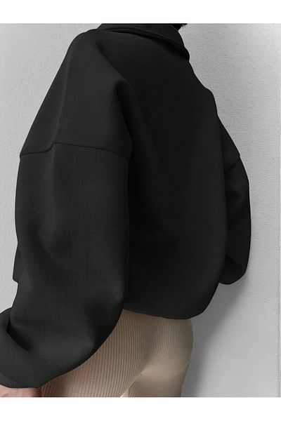 Know Women's 3 Thread Black Zippered Polo Neck Oversize Sweatshirt