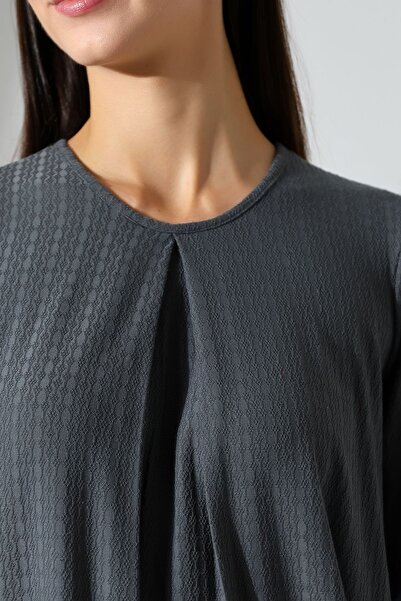 Şiir Γυναικεία μπλούζα Manila με πλισέ μανίκια, οβάλ φούστα, χτενισμένο βαμβάκι, ζακάρ μακρυμάνικη μπλούζα & μπλούζα χιτζάμπ - καπνιστό