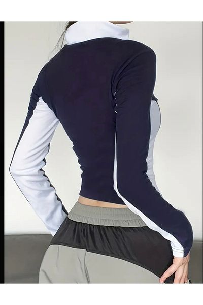 Culture Rock More Y2K Long Sleeve Zip Crop