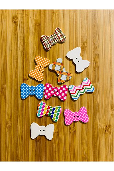 Kartopu Decorative Painted Wooden Bow Tie Shaped Ornamental Button 30 X 20 Mm. Pack of 10. Mix. V1.