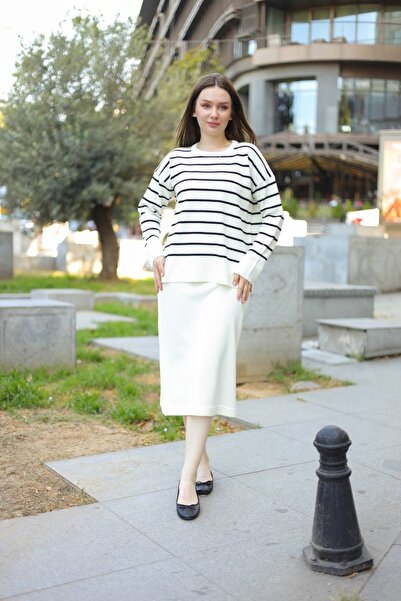 TUSSE Women's Striped Classic Skirt Large Size Knitwear Set