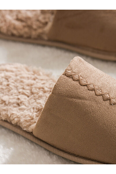 LC Waikiki Ανδρικές παντόφλες για το σπίτι - Άνετη εφαρμογή