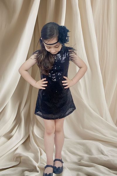 GİST Girl's Black Sequin Feather Detailed Short Evening Dress