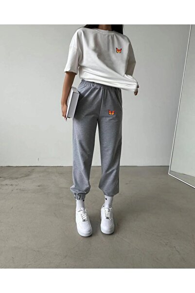 HOFFNUNG طقم تيشيرت رياضي بطباعة فراشة ملونة من الأسفل