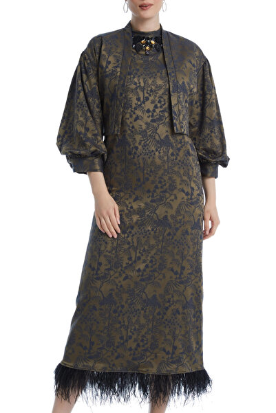 SERPİL Desenli Brokar Kumaş Taş Işlemeli Tüylü Midi Boy Camel Ceketli Elbise Takım 38883