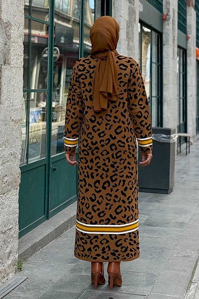 Bym Fashion Πλεκτό φόρεμα με λεοπάρ σχέδιο με λεπτομέρεια ρίγες 18200 Μαύρο-Μαύρο