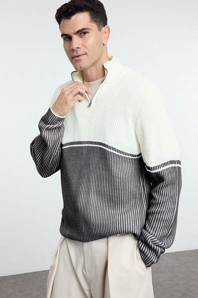Trendyol Collection Anthracite Color Blocked Half Turtleneck Sweater - Tmnaw25kz00006