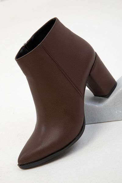 SOHO Women's Brown Boots & Booties - 17518 Model