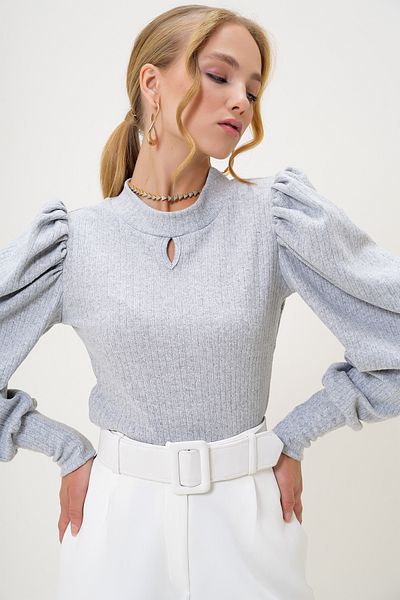 Trend Alaçatı Stili Women's Gray Crew Neck Low-Cut Princess Sleeve Knitwear Blouse Alc-X13069
